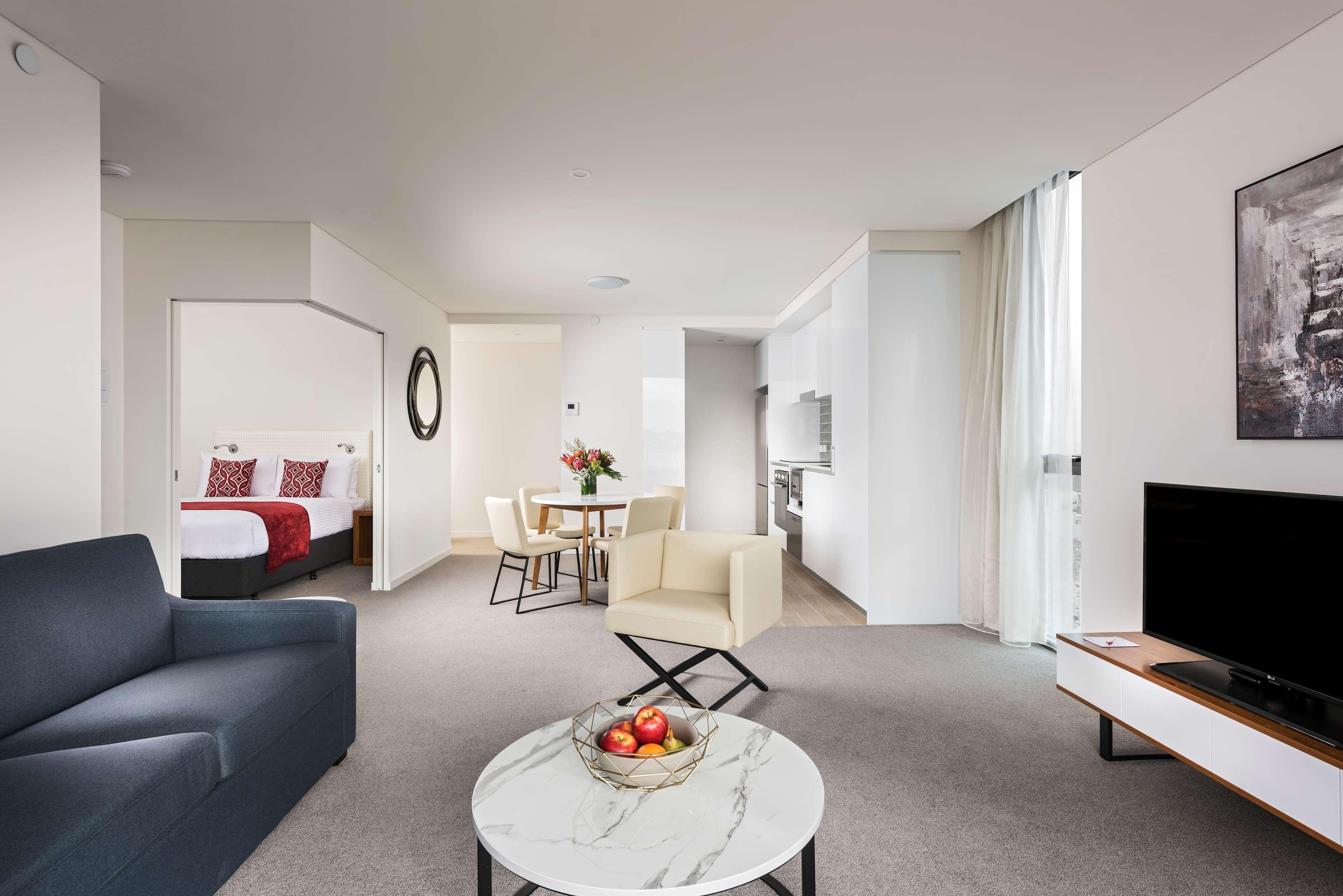 Ramada By Wyndham Vetroblu Scarborough Beach Perth Exterior photo