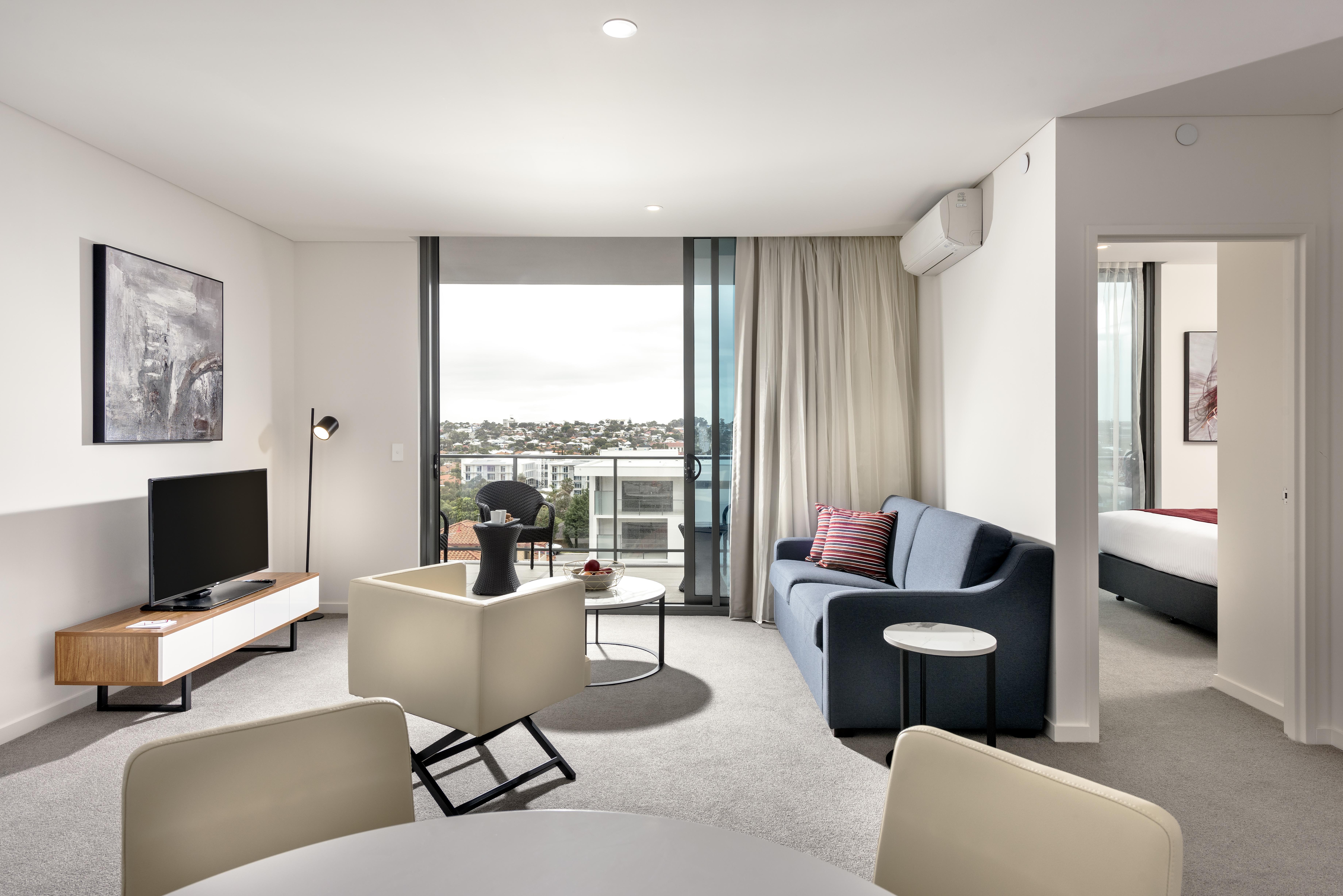 Ramada By Wyndham Vetroblu Scarborough Beach Perth Exterior photo