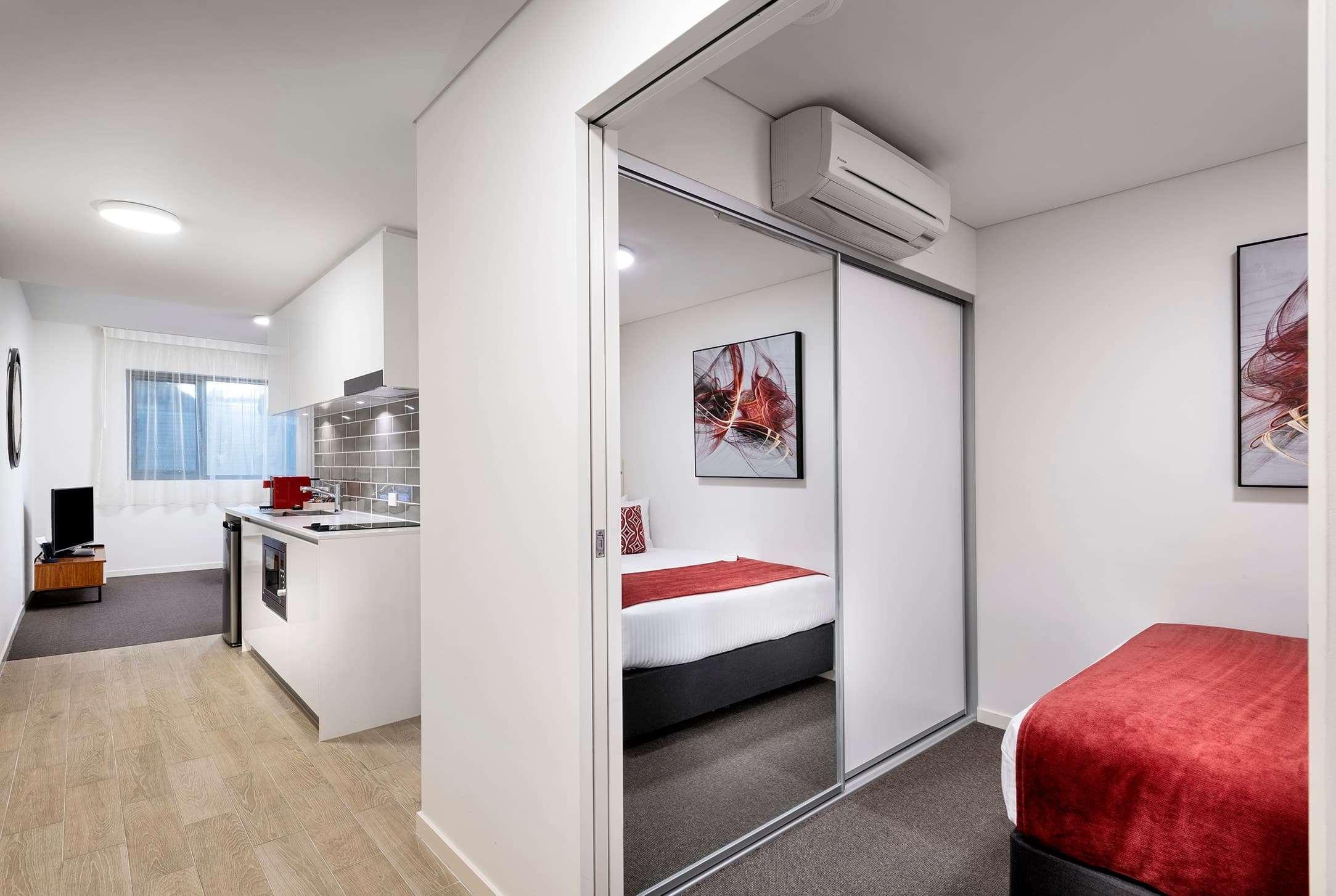 Ramada By Wyndham Vetroblu Scarborough Beach Perth Exterior photo